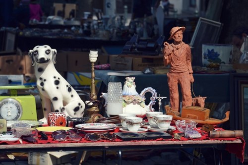 Garage Sale with interesting dog statute